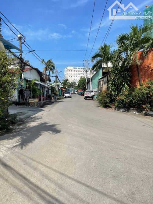 Bán Nhà Đường Số 8 ,Linh Xuân, Thủ Đức 300m2 ( 15 x 30 ) 4 Tầng 10 Phòng - Giá 20 Tỷ. - 1