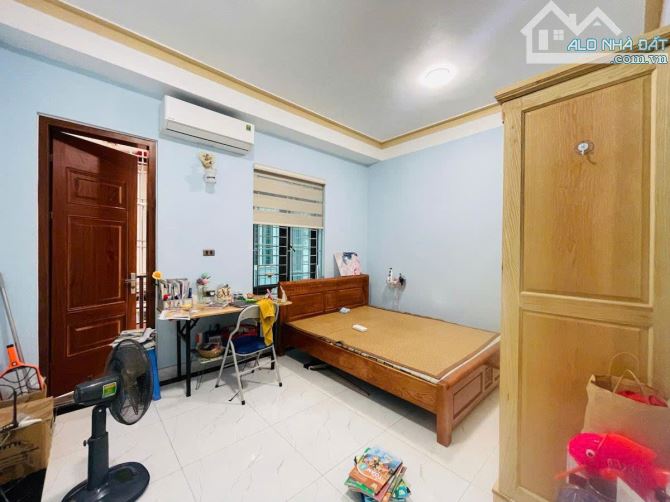 Bán nhà Khương Đình Thanh Xuân 35m2x 5 tầng, MT 3.4m, cách ô tô 50m, nhà đẹp, giá 6.8 tỷ - 1