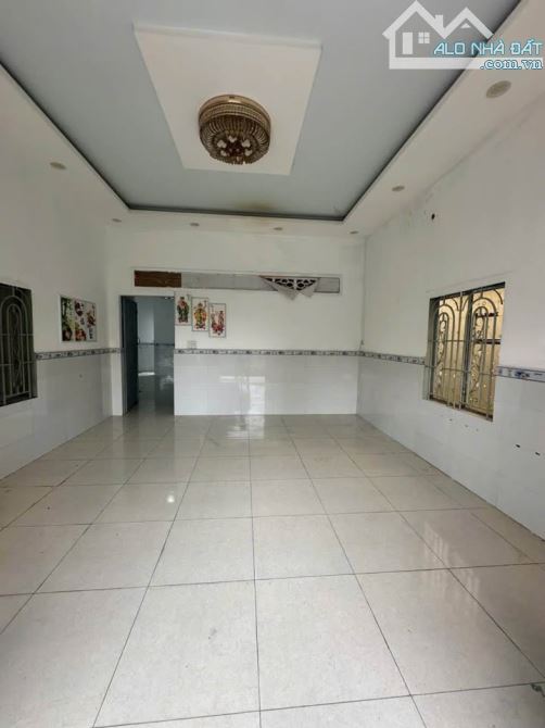 Cần bán gấp căn nhà ở gần KCN Phước Đông , Gò Dầu 337m2 SHR giá 780tr - 1