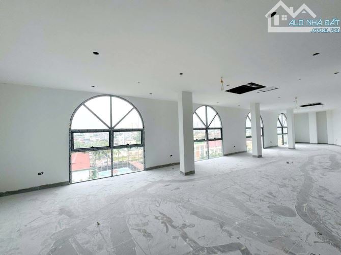 QUÁ BỀ THẾ - ĐẲNG CẤP! Building Mặt Phố - LÔ GÓC MẶT TIỀN 18m TT quận Thanh Xuân giá 42 tỷ - 1
