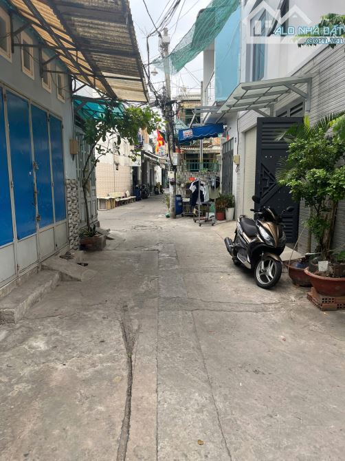 Bán gấp dãy trọ, (6.3x18m) Phan Văn Hớn, giáp Trường Chinh, 112.5m2, chỉ 6.5 tỷ - 1