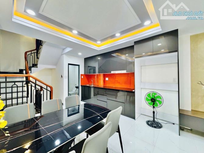 40M2 5TẦNG HXH P10 GV FULL NỘI THẤT 7TỶ - 1