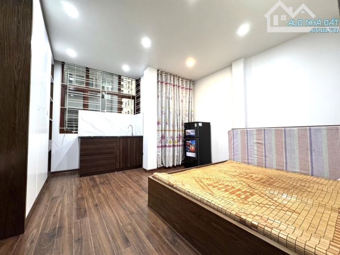 Bán Lô góc khu PL Quân đội Nguyễn Hữu Thọ, gần hồ Linh đàm thoáng mát, dân trí, 51m,5 tầng - 1