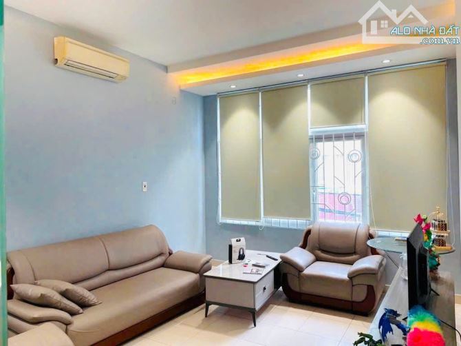 MT KD NHÁNH PHAN HUY ÍCH P 15 TÂN BÌNH - DT 60M2 - 4 TẦNG 4 PN ST - ĐƯỜNG NHỰA 6M - GẦN EM - 1