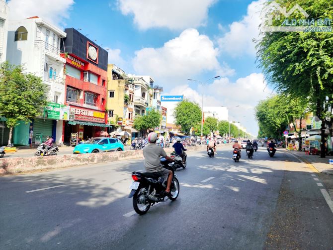 🏡 🚘 Ô TÔ TẬN CỬA - 2 TẦNG CĂN GÓC THOÁNG - BC - GẦN AEON TÂN PHÚ & ĐH CÔNG THƯƠNG - CHỈ - 1