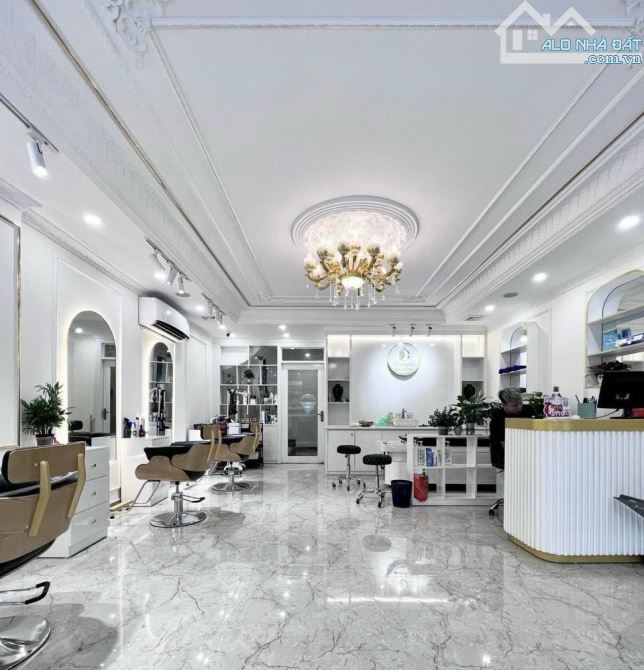 Bán Biệt thự Làng Việt Kiều Châu Âu, căn góc 2 mặt thoáng, view vườn hoa, có hầm, 180m² - 1