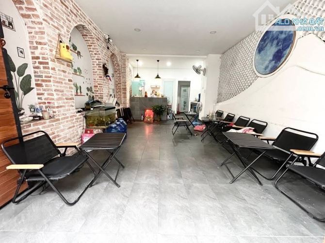 Bán CHDV Phường 16 Gò Vấp, Lê Đức Thọ,230m, Ngang 8m, thu 200tr.th, 32 phòng, 3x tỷ - 1
