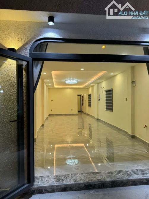 🔥 MẶT TIỀN KD ĐỈNH PHAN XÍCH LONG Q11 - 68M² - CHO THUÊ 400 TR/NĂM - CHỈ 14 TỶ! 🔥 - 1