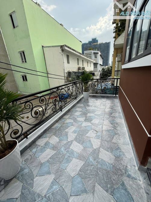 Căn Góc 2 Mặt Tiền Hẻm - Phú Thuận – Q7 – Giá Tốt Chỉ 8 Tỷ 250 - 1