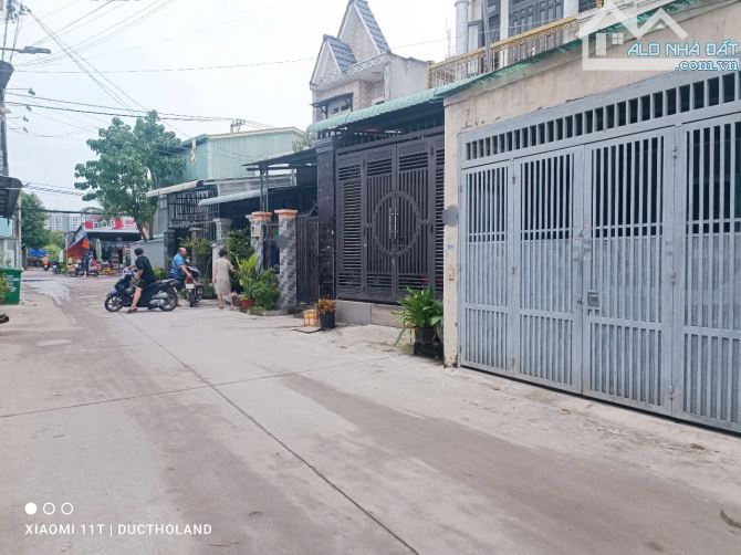 Bán đất 300m2 ngang 8.1m hiếm, đường xe tải thông Tô Ngọc Vân gần Ngã Tư Ga nhỉnh 39tr/m2 - 1