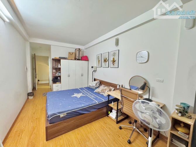 NHÀ PHẠM VĂN ĐỒNG – 40M² x 4 TẦNG – NGÕ VĂN MINH – GẦN BÃI GỬI Ô TÔ – GIÁ MỀM - 1