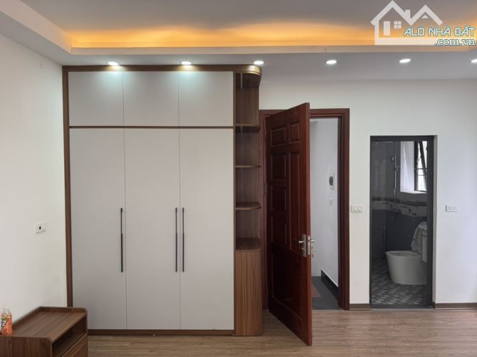 Bán Nhà Hồ Tùng Mậu - Lô Góc - Ngõ Nông - 36m - Nhỉnh 8 Tỷ - 5 Tầng - Nhà Mới Tinh - 1