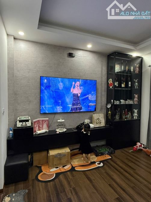 Bán nhà Trương Định gần Tân Mai ngõ nông ba gác tận cửa bay nhanh 33m2 giá 6.8 tỷ - 1