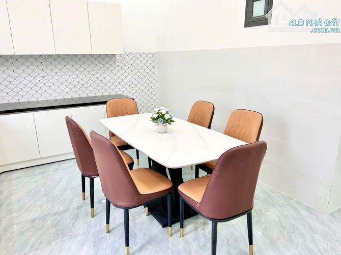 Nhà mới gần Trường Nguyễn Đình Chiểu - 12