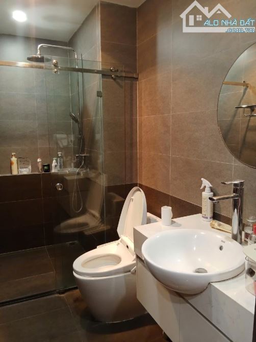 Bán nhà mặt phố Giang Biên, Long Biên 70m2/5 tầng/ 15.8 tỷ.NGÃ TƯ , ĐƯỜNG LỚN,KINH DOANH - 12