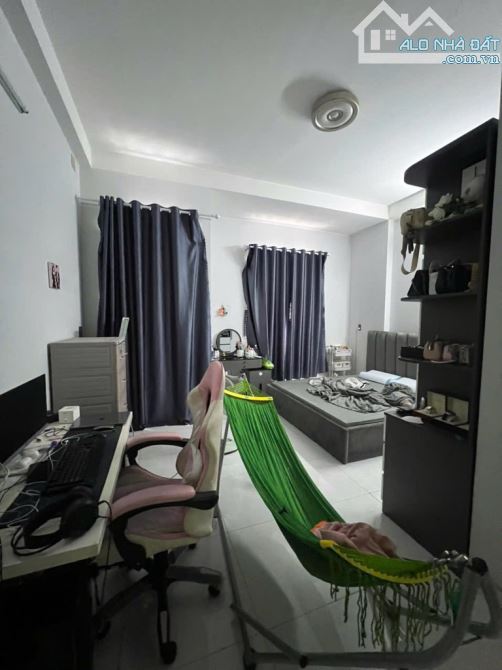Bán nhà 3 tầng đường ô tô 8m vỉa hè, p.Linh Trung, đối diện công viên, 80m2, nhĩnh 9 tỷ - 3