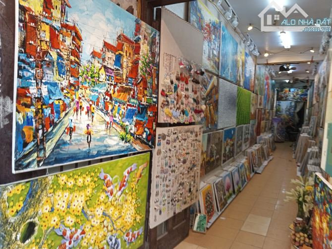 Bán Nhà mặt phố Hàng Bông 385m2 * 3 Tầng, MT 14m, Giá 198 tỷ - 2