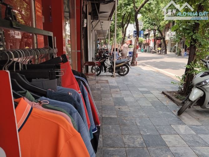 Nhà mặt phố Hàng Bông, 150m ra Hồ Gươm - 420m2 - Mặt tiền 13.5m - Giá Siêu đầu tư 335 tỷ - 2