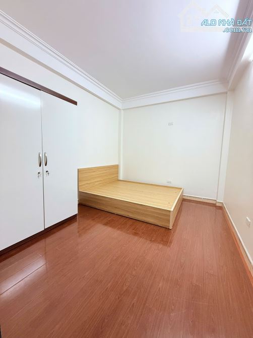 Nhà đẹp ở luôn Cầu Diễn Bắc Từ Liêm. Sổ vuông 36m 5 tầng 7 ngủ MT3m1 Giá 8 tỷ - 2