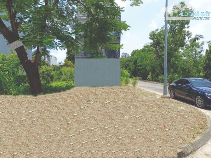 Bán đất 2 mặt tiền đường 49 Bình Trưng Tây Quận 2 giá 30,9 tỷ - 2