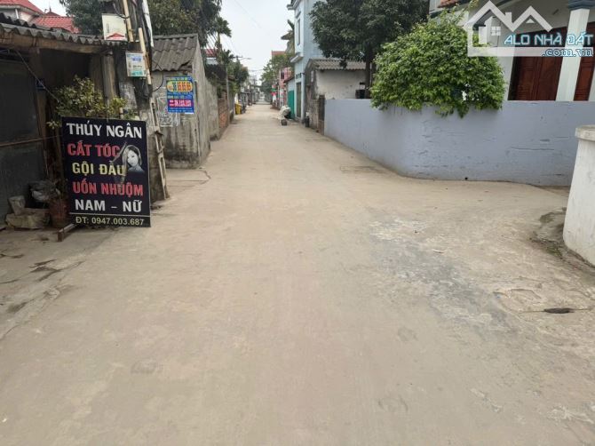 Bán Đất- Đông-Lai- Quang Tiến (Sóc Sơn)- 100M2- 2,8Tỷ - Đường Thông Ô Tô - 2