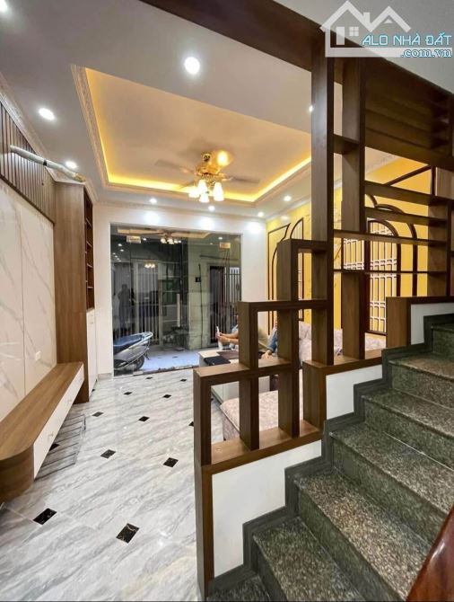 ❤️❤️ SIÊU HIẾM- 7,2 TỶ - 51M NHÀ ĐẸP NGỌC THỤY, NGÕ NÔNG THÔNG, Ô TÔ ĐỖ CỬA, GẦN Ô TÔ TRÁN - 2
