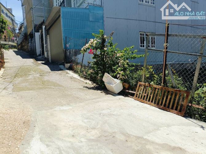 Bán Đất biệt thự Trần Thái Tông - P10 Đà Lạt. Gía 8.5 tỷ -248m2 - 2