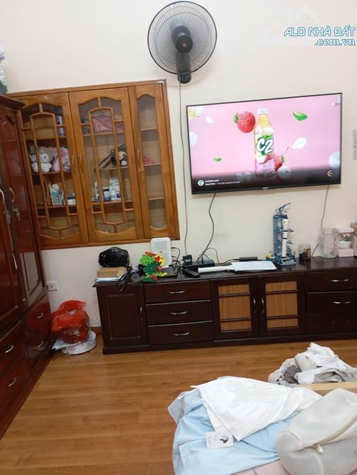 GẦN PHỐ - NGÕ THÔNG – BA GÁC – TẦM TIỀN - 2