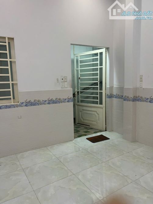 Ngộp Bán Nhanh Trong Tuần Nhà HXH Đỗ Cửa Tân Hóa Quận 11 DT Khủng 6.6mx16.5 2 Tầng 7.1 Tỷ - 2
