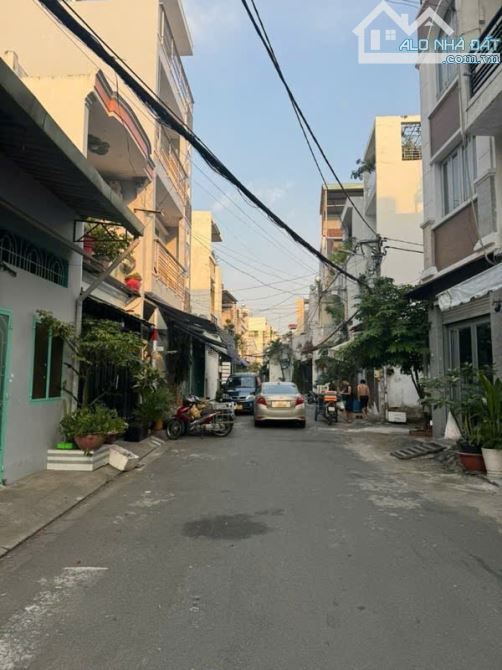HXH Lê Thúc Hoạch, HDT 15tr, 3 tầng 3PN - 1