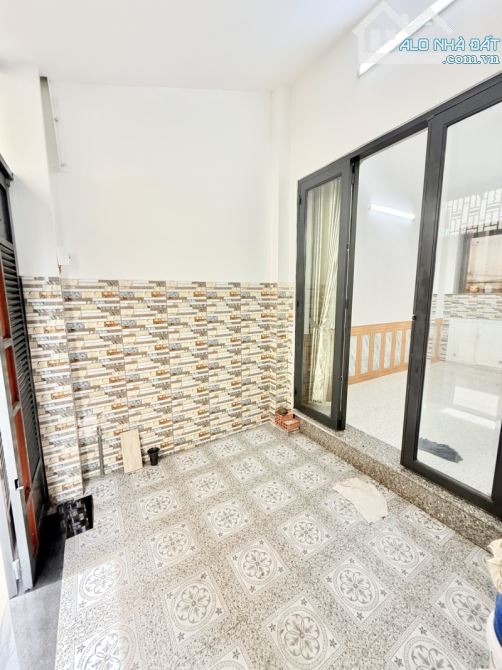 Nhà MỚI & ĐẸP Lê Đức Thọ, P16-Gò Vấp. DT 45m2. 5 tầng BTCT. Ngang 3.5m x dài 13m. Giá 5.65 - 2