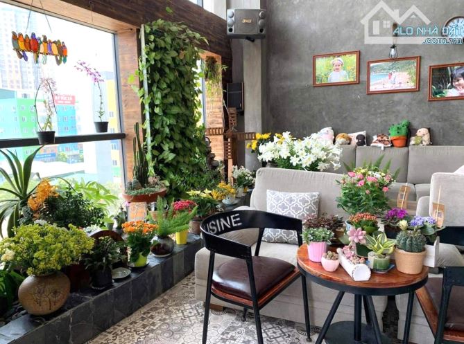 BÁN CHUNG CƯ VIP TẦNG CAO NGOẠI GIAO ĐOÀN - N01-T8 - 135M2 - VIEW HỒ ĐIỀU HÒA - 15.5 TỶ - 2