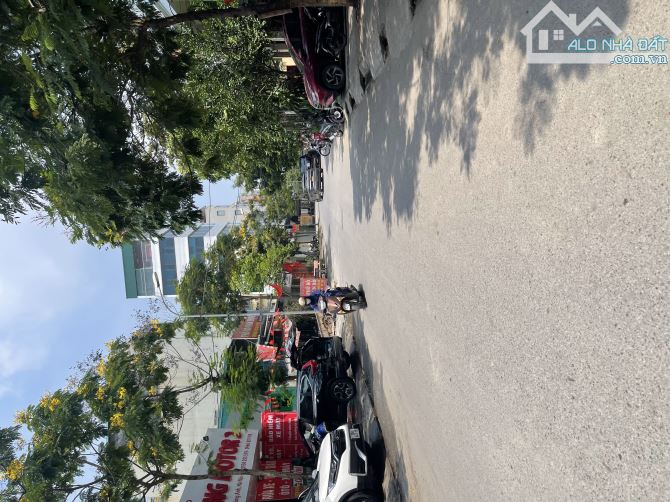 BÁN ĐẤT TẶNG NHÀ 5 TẦNG  MẶT PHỐ KINH DOANH KHỦNG  KIM CHUNG, ĐÔNG ANH - 2