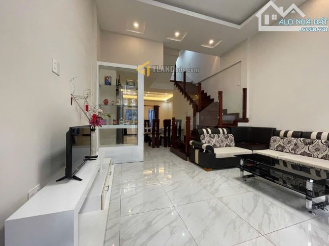 8.5 TỶ - PHÙ ĐỔNG THIÊN VƯƠNG - P. LÂM VIÊN ĐÀ LẠT - 2