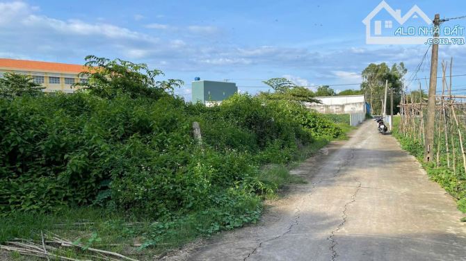💎 Bán nền đất Đẹp (5.5 x 31m, NH) bêtông xe hơi sát bên trường tiểu học Long Hòa, TPGC - 2