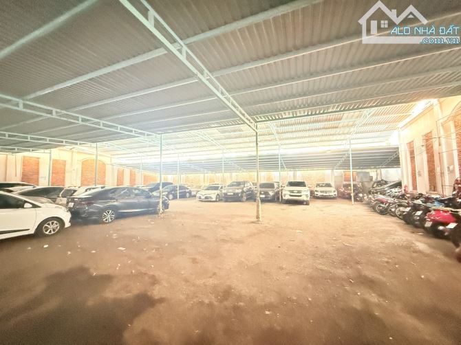 Bán lô đất mặt tiền Bàu Cát Tân Bình 864m2 nở hậu chỉ 140tỷ - 2