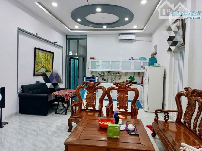 Bán Nhà BT Sân Vườn TTTP Nha Trang Đường Thái Thông Gần KĐT Mỹ Gia Xã Vĩnh Thái. Sổ Đỏ HC. - 2