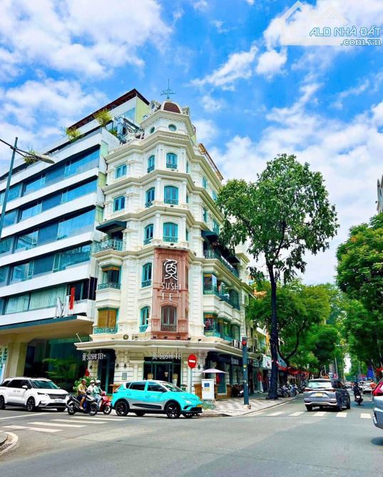 Tòa nhà Siêu vị trí 2 Mặt tiền Lý Tự Trọng - Trương Định, Q1 Giá trị thương mại - 250 Tỷ - 2