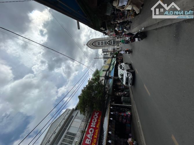 Bán Gấp Nhà Mặt Tiền Kinh Doanh, Có Vỉa Hè, Đang Cho thuê 15tr/1th - 2