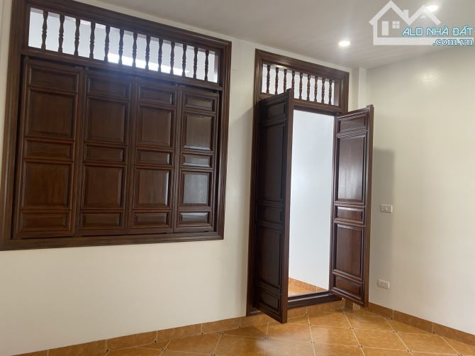 LƯƠNG KHÁNH THIỆN , Ô TÔ QUA NHÀ , 50M2 , LÔ GÓC 2 THOÁNG , Ô CHỜ THANG MÁY , 11,2 TỶ - 2