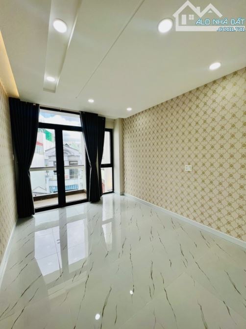 Bán nhà mặt tiền Nguyễn Duy Cung, Gò Vấp – 5 tầng – tiện ở và làm văn phòng – chỉ 8 tỷ nhỉ - 2