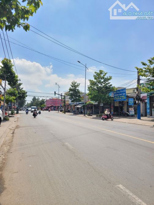 7ty5 TL 169,2m2 đất tặng nhà tạm MT đường Nguyễn Thị Minh Khai p.Tân Đông Hiệp - 2