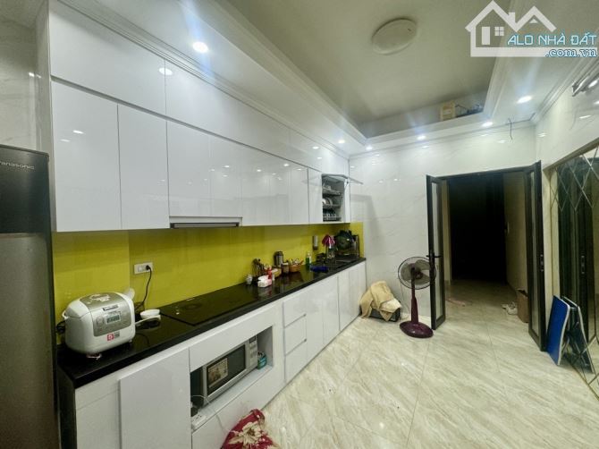 🔥 KHÔNG TIN ĐƯỢC! NHÀ 7 TẦNG – CÓ THANG MÁY – VỈA HÈ RỘNG – G.IÁ CHỈ NHỈNH 9 TỶ 🔥 - 2