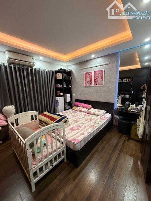 Bán nhà Trương Định gần Tân Mai ngõ nông ba gác tận cửa bay nhanh 33m2 giá 6.8 tỷ - 2