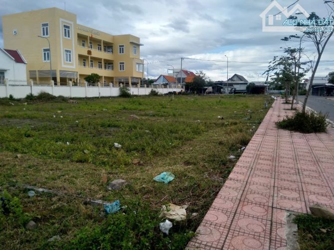 Bán đất kđt 250m full thổ sau lưng Uỷ Ban Phường Ninh Giang Ninh Hoà - 2