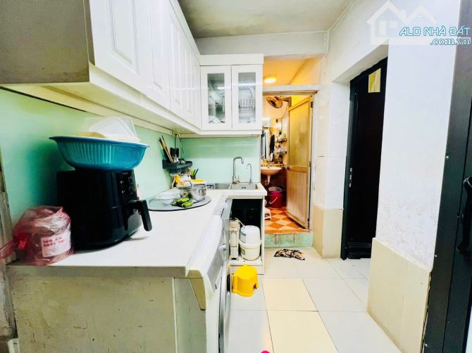 🏡 BÁN TẬP THỂ TẦNG 1 HUỲNH THÚC KHÁNG – ĐƯỜNG PHÂN LÔ – Ô TÔ VÒNG QUANH – 70M2 – KINH - 2