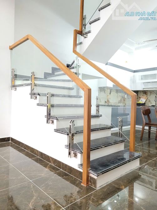 Bán Nhà 3 tầng Xây độc lập tổ 8 Thị Trấn An Dương Hải Phòng, oto vào nhà, giá 2.65 tỷ. - 2