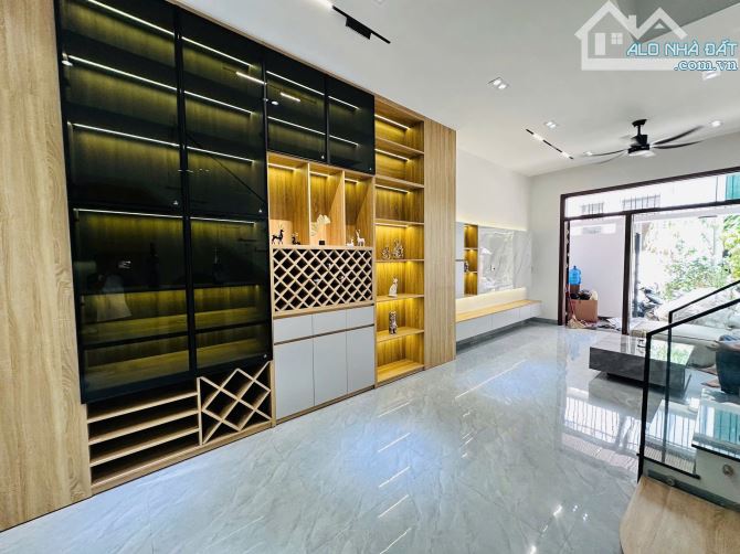 Bán Nhà 03 Tầng mặt tiền Kiệt 112 Ngự Bình, Phường An Cựu, Huế  Full Nội Thất cao Cấp - 2