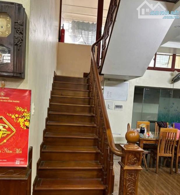 Bán nhà 3 tầng tại Khúc Thừa Dụ ,Vĩnh Niệm ,Lê Chân Giá 16 tỷ - 2