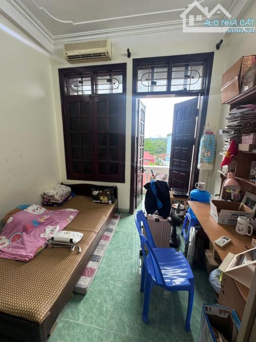 Bán nhà Cổ Nhuế Bắc Từ Liêm. Sổ vuông 41m, 4 tầng 5 ngủ MT3m2 Giá 7.5 tỷ Ngõ ô tô - 3